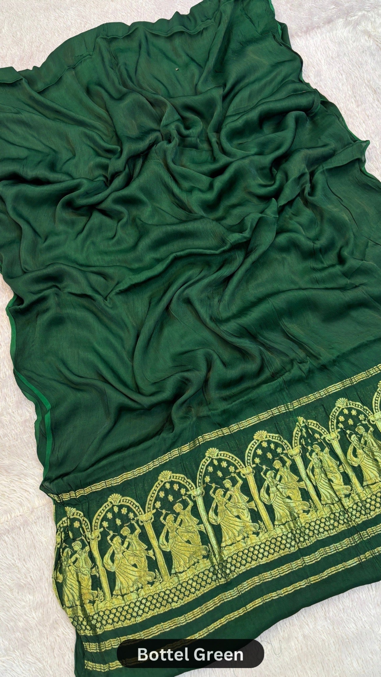 Plain Model Silk Saree (Never a Old Fashion) Green