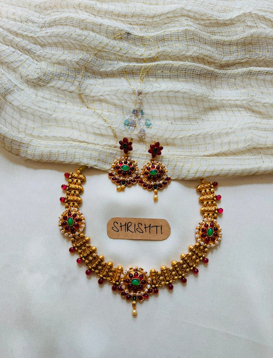 necklace 750