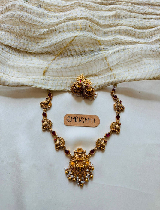 bridesmaid set ruby