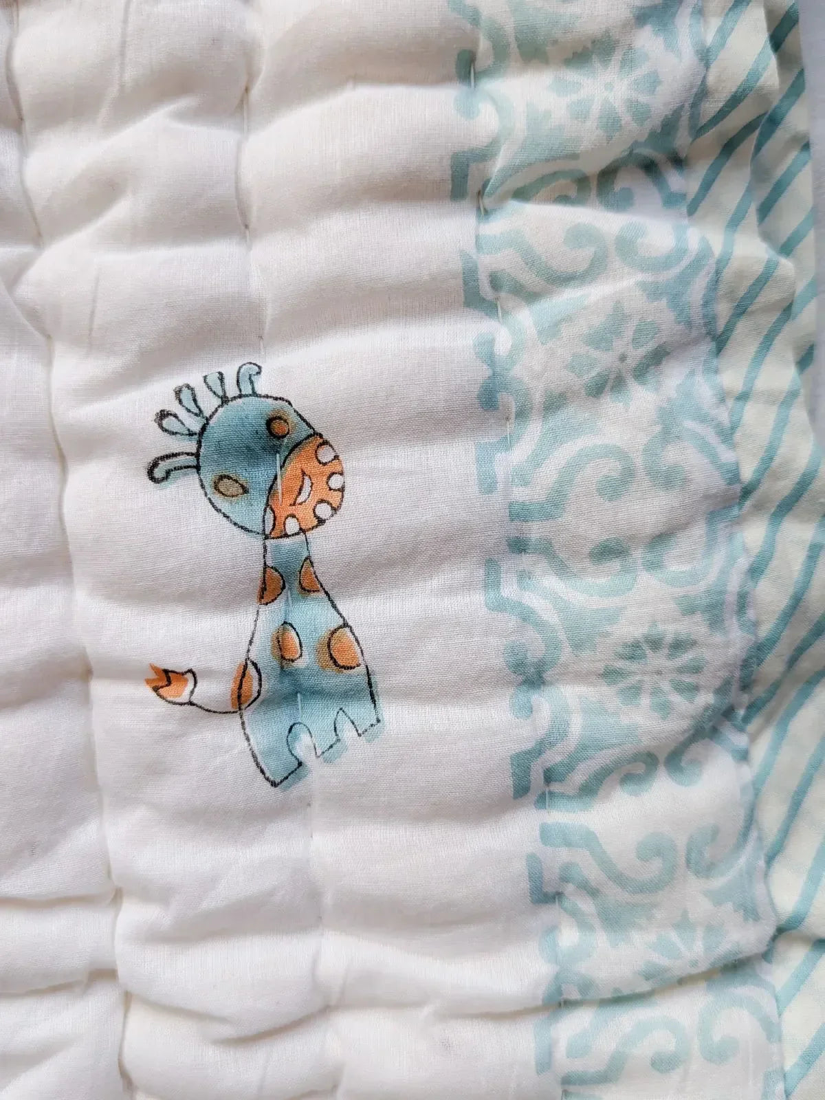 Mother's Touch Ultrasoft Giraffe Cotton Big Size Quilted Mat