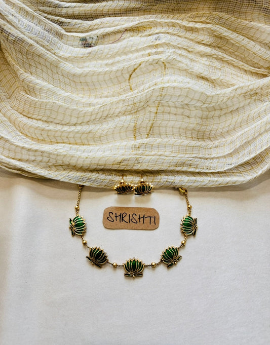 lotus charm green