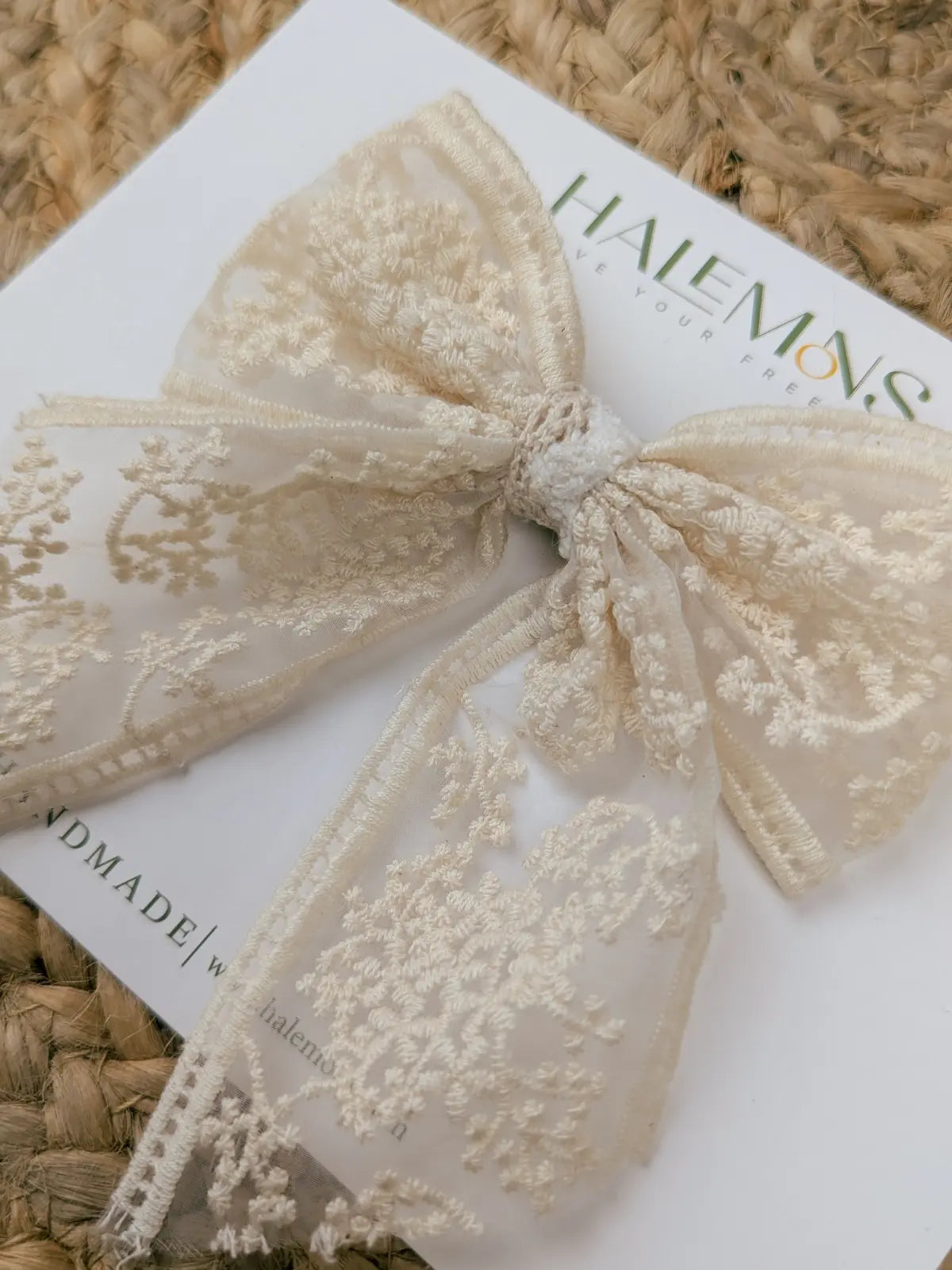 Handmade Bow Clip Zaara