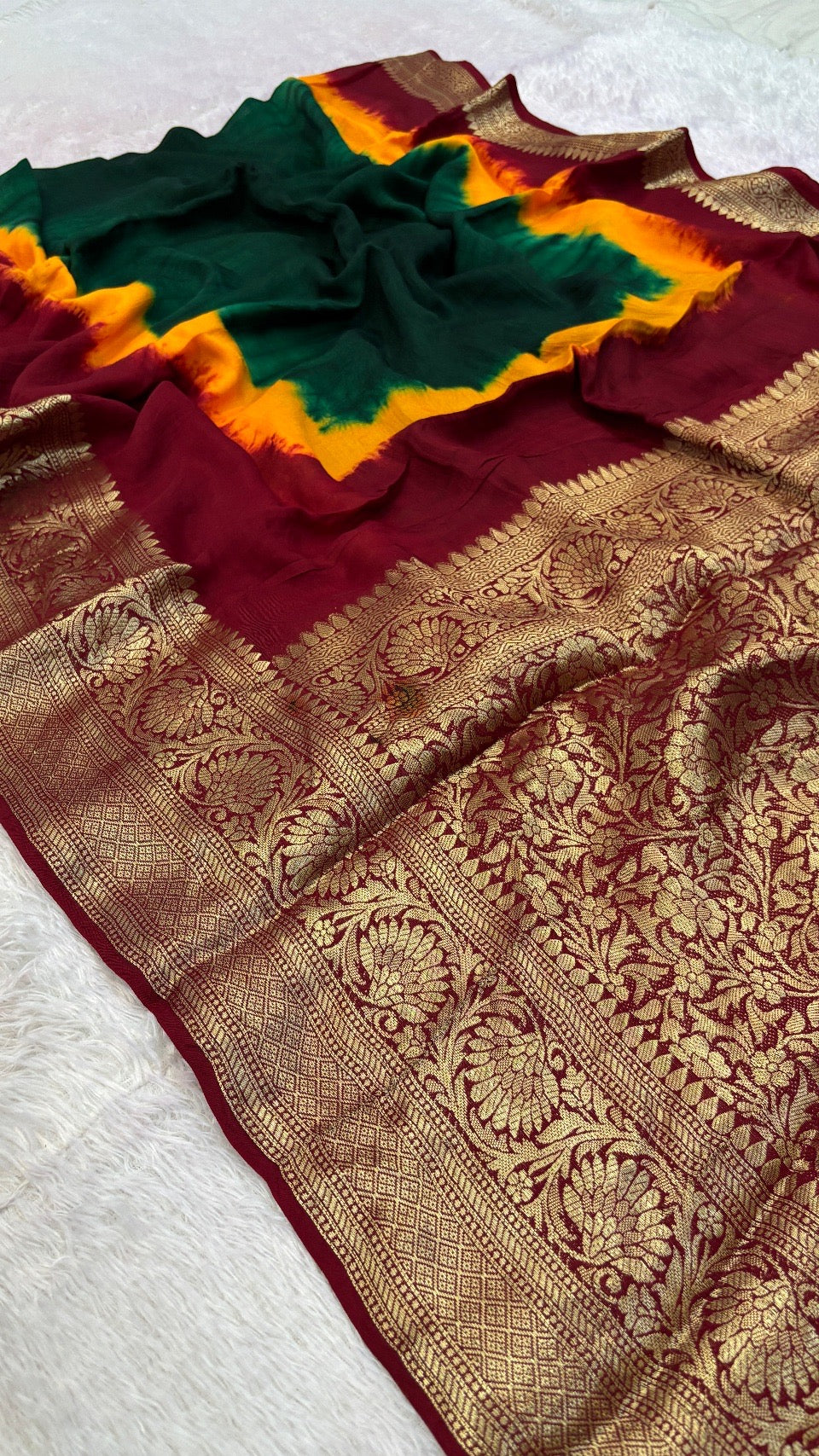 Royal Banarasi 3D Bandhani Saree (Green)