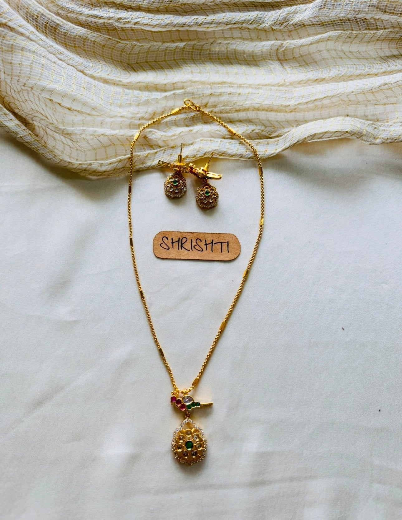 peacock chain mix