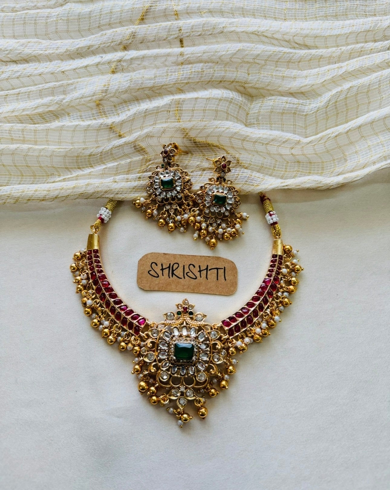 kundan necklace gold