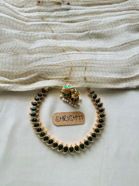 Green mango necklace